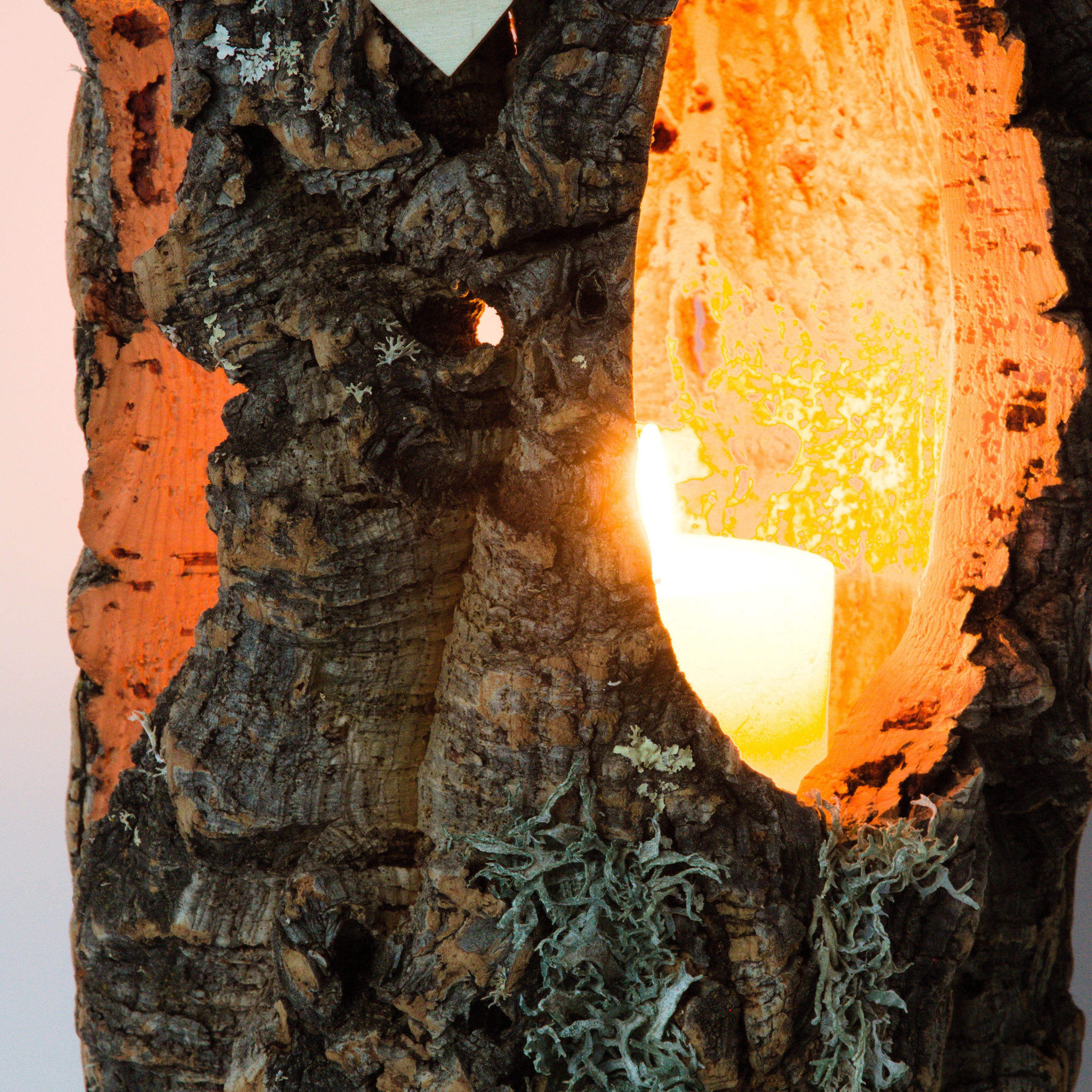 verKORKst Premium Windlicht und Tischlampe aus Korkrinde * Tischleuchte * Teelichthalter Kerzenhalter * rustikale Dekoration * handmade * Unikat