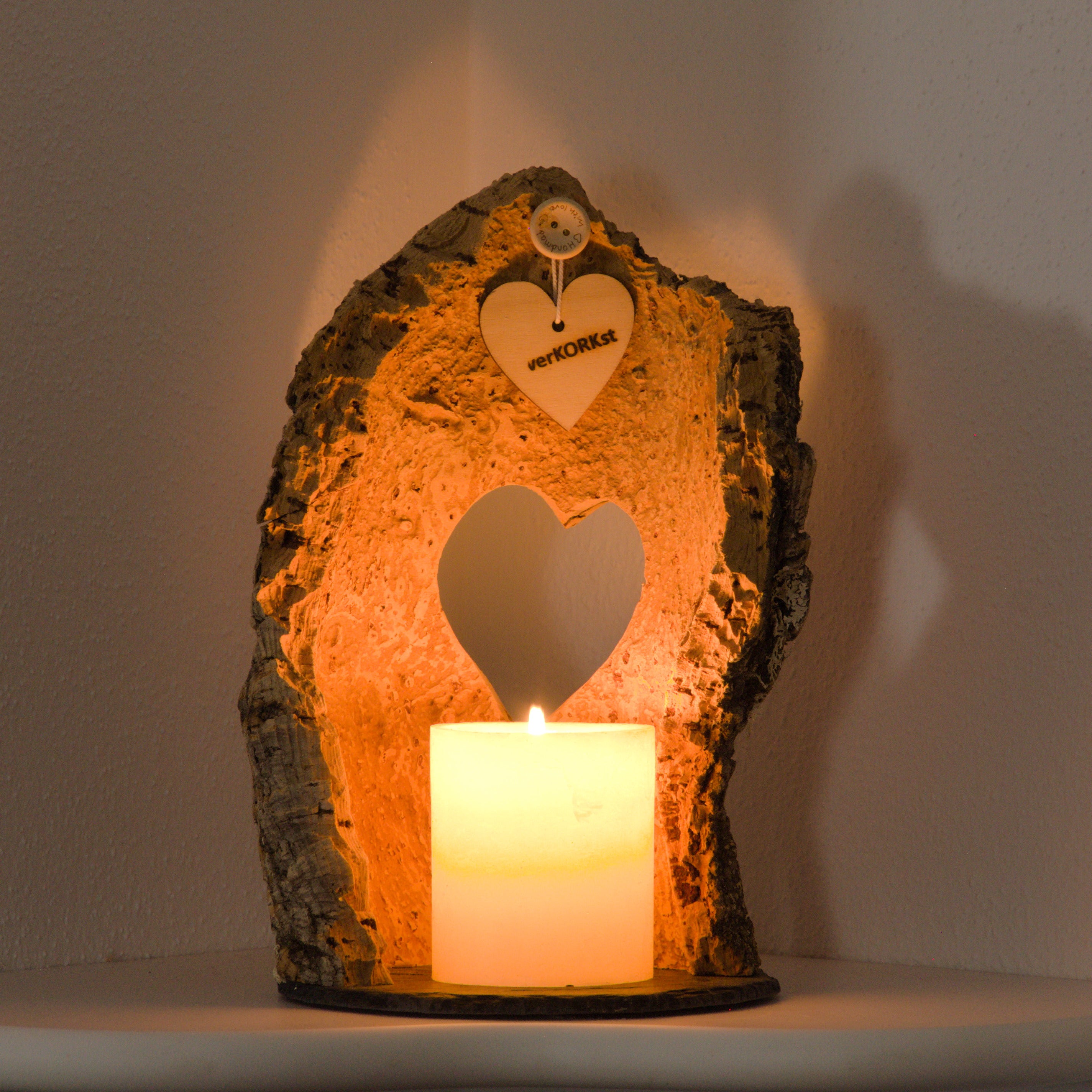 verKORKst Premium Kork-Windlicht * mit Herz-Ausschnitt *AKTION ab EUR 52,00* Kerzenhalter * hochwertige Dekoration Kerzen und Weinflaschen