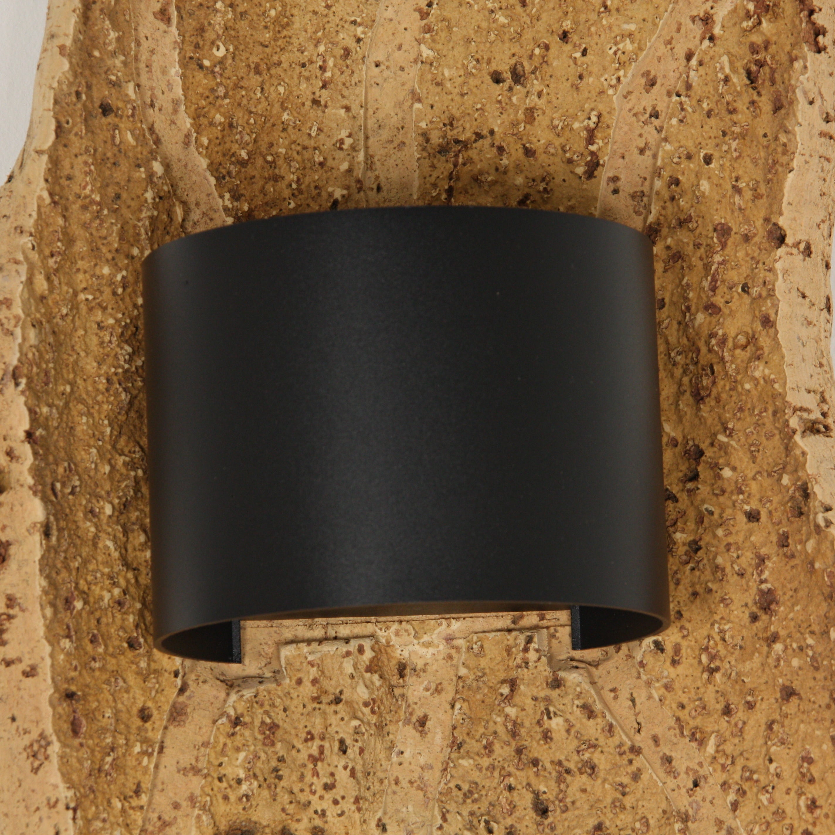 verKORKst Premium Wandlampe aus Korkrinde für Innen-&Außen * IP54 * Exklusive Vintage Wandleuchte im Landhausstil * Wohnzimmer Terrasse