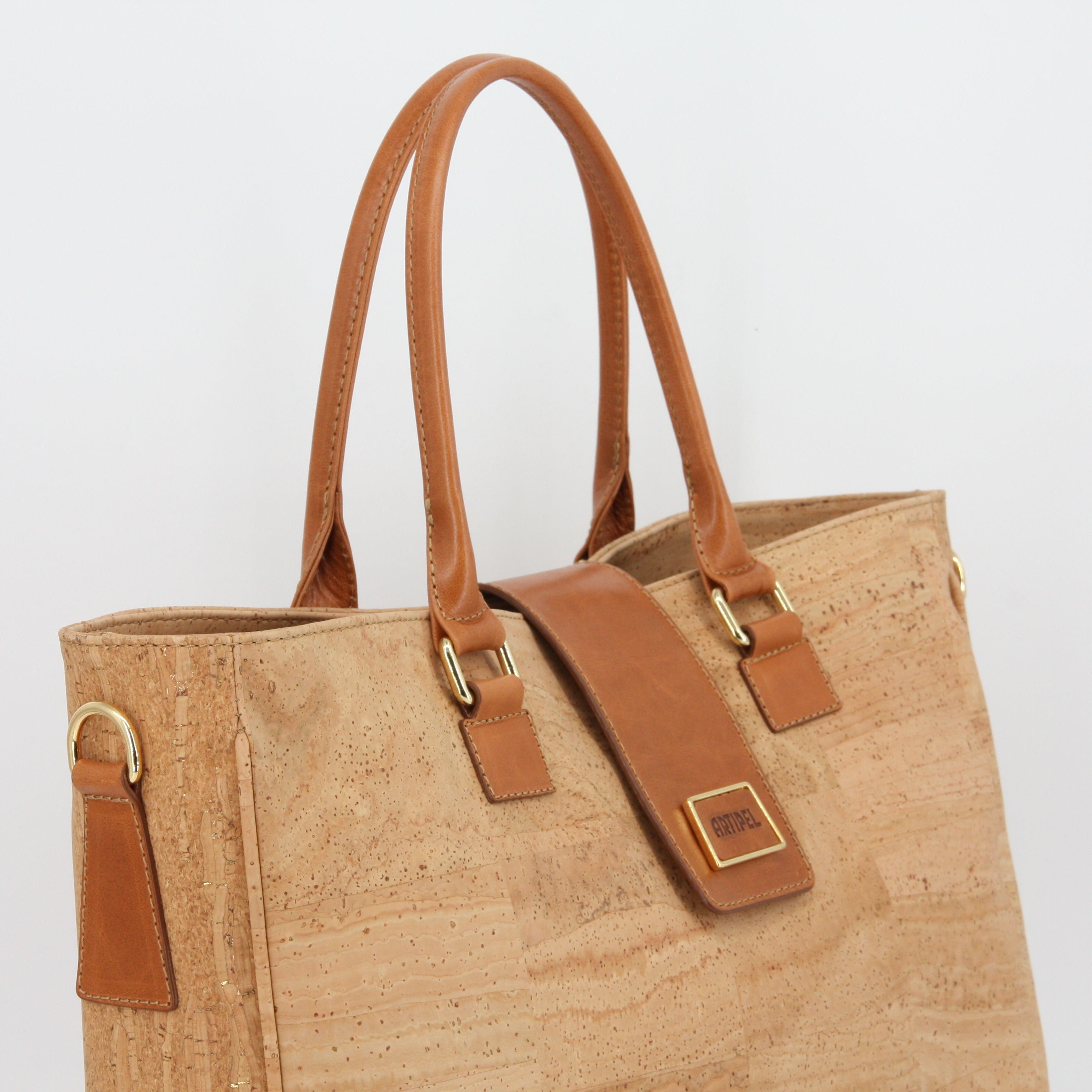 Cork handbag * HI series - Noblesse in cork * Shoulder bag for women * Crossbody * Shopper * handmade in Portugal