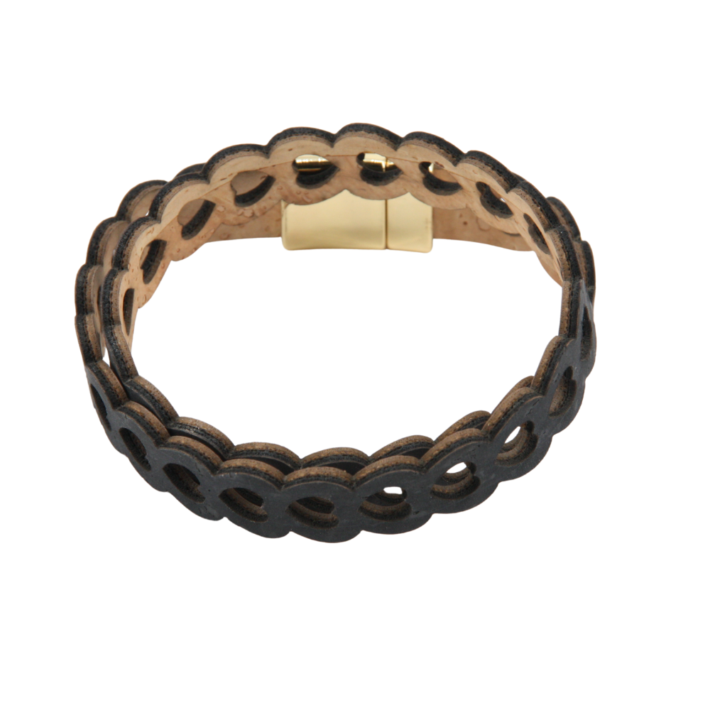 Cork bracelet * small black hearts motif * handmade in Portugal * extremely sustainable * vegan * nickel and lead free
