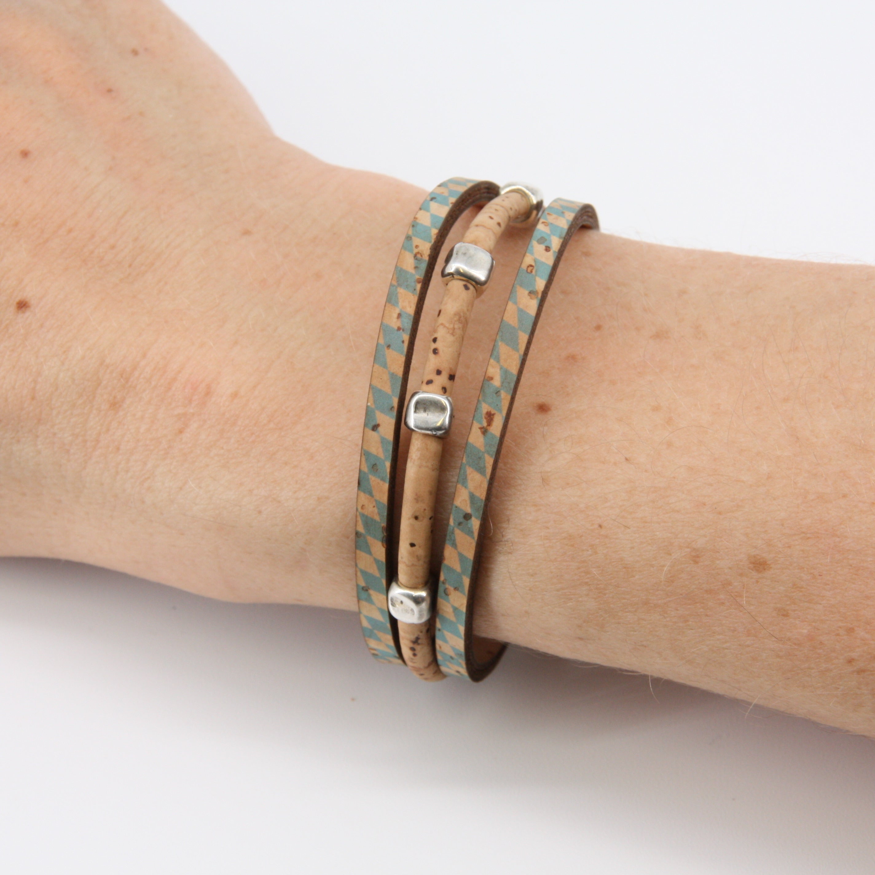 Armband aus Kork * Motiv bayerische Rauten * 2 Größen * handmade in Portugal * extrem nachhaltig * vegan * nickel- u. bleifrei