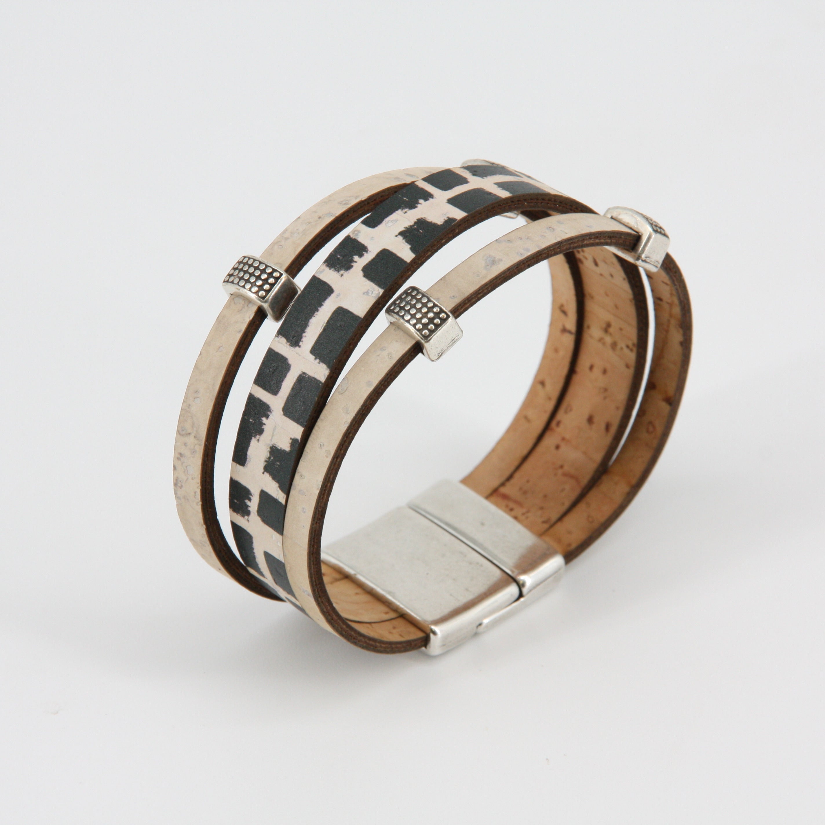 Armband aus Kork * Motiv black and white * handmade in Portugal * extrem nachhaltig * vegan * nickel- u. bleifrei