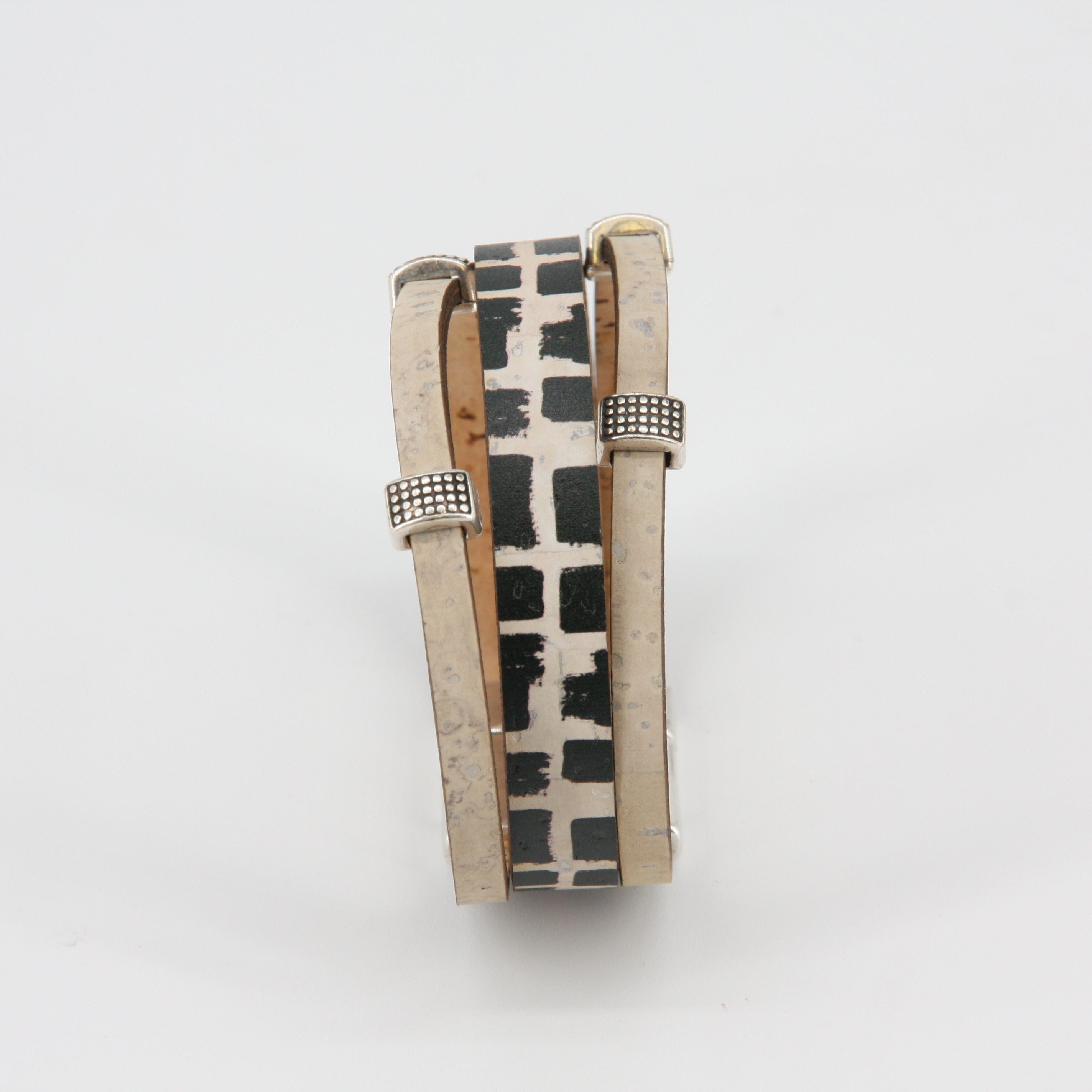Armband aus Kork * Motiv black and white * handmade in Portugal * extrem nachhaltig * vegan * nickel- u. bleifrei