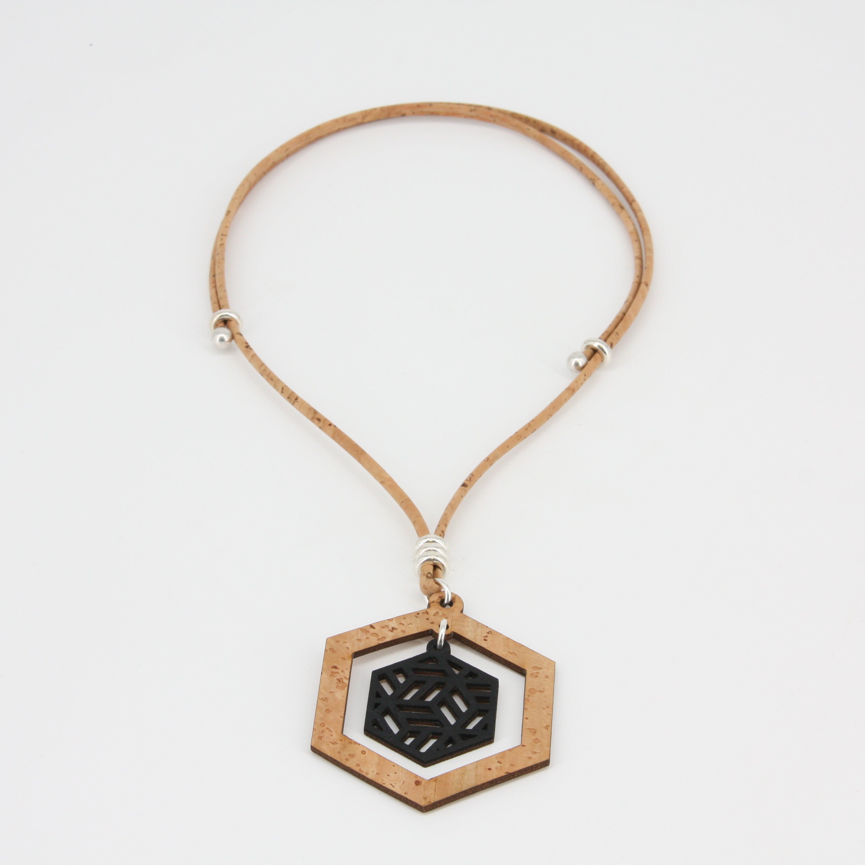 Bracciale in sughero e paglia di grano * fatto a mano in Portogallo * innovazione * estremamente sostenibile * vegano * senza nichel e piombo * vari colori