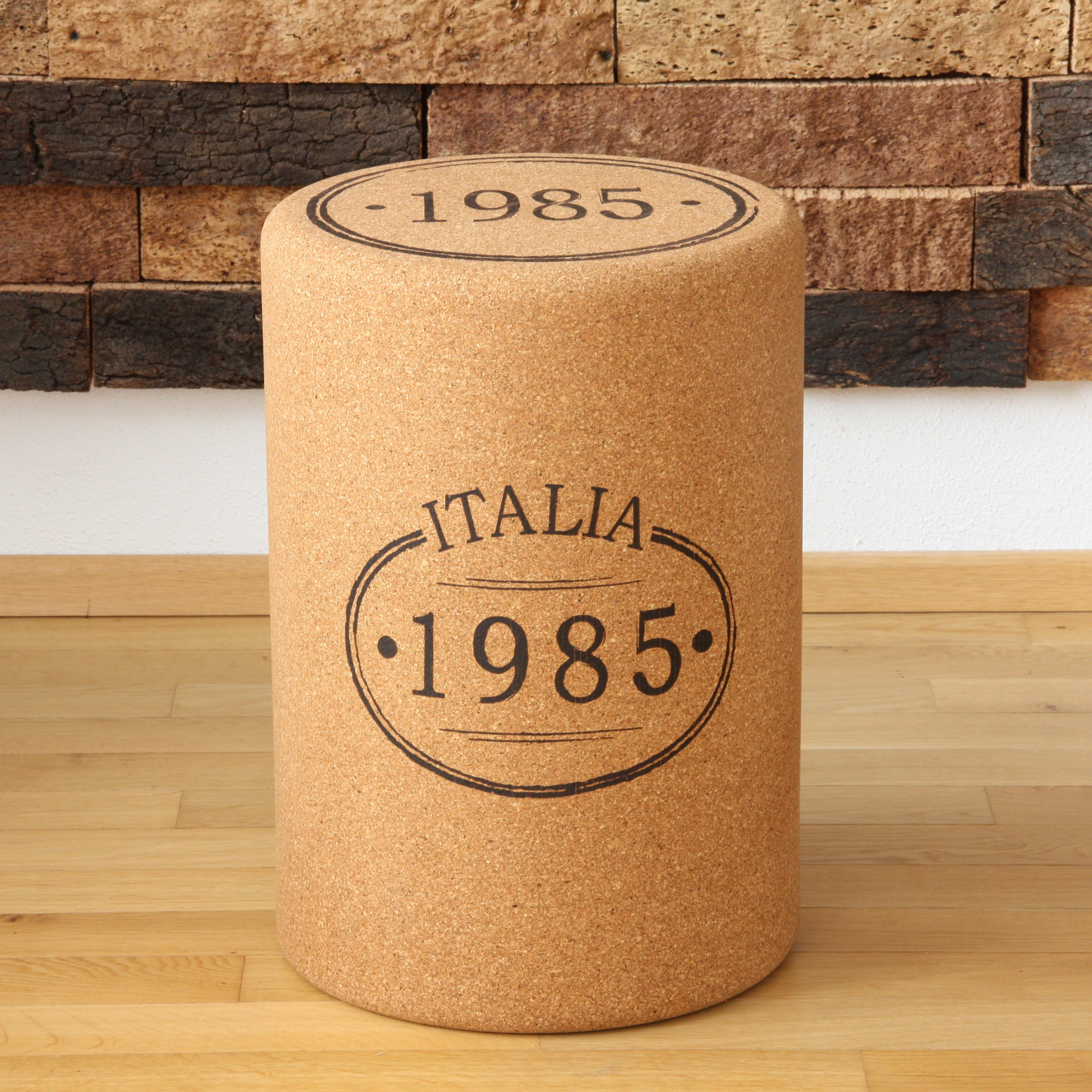 verKORKst Premium Kork-Hocker in Form ein riesigen Weinkorken * Individualisierbar * XL Kork Barhocker * Weinhocker * Bar Stool