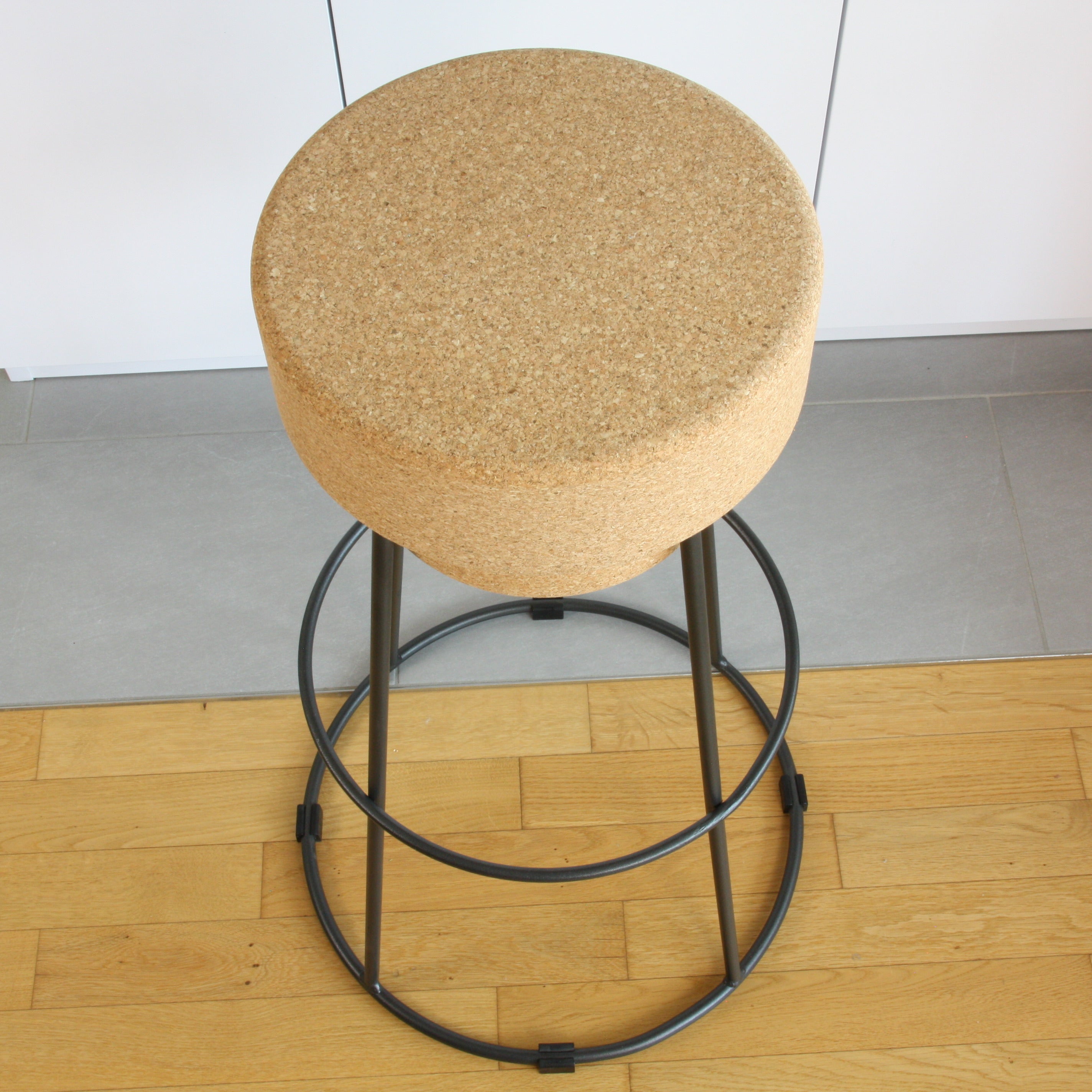 verKORKst Premium Barhocker aus Kork und Metall * Individualisierbar * Stopper Hocker * Bar Stool * Made in Portugal