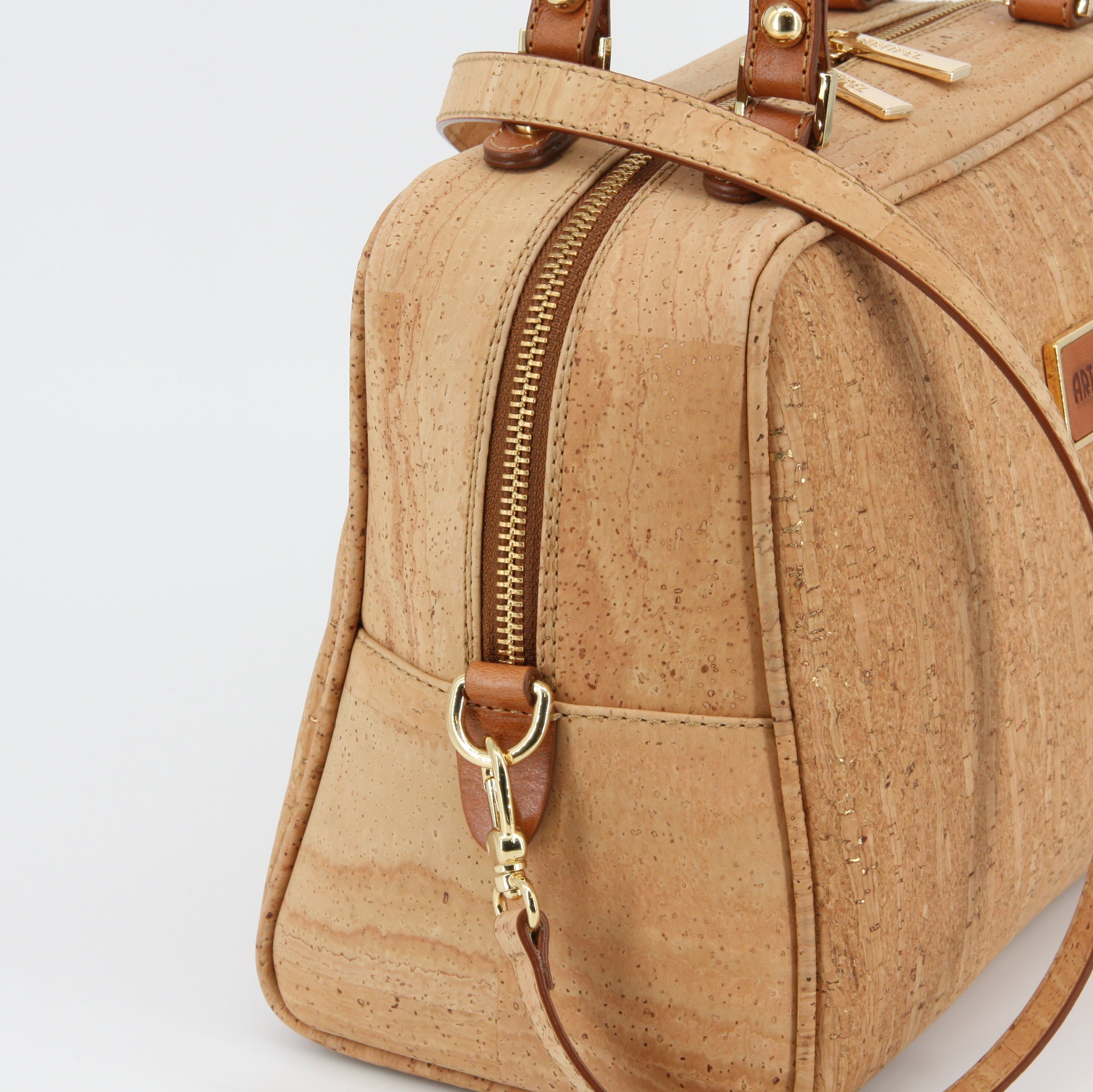 Cork handbag * HI series - Noblesse in cork * Shoulder bag for women * Crossbody * Shopper * handmade in Portugal