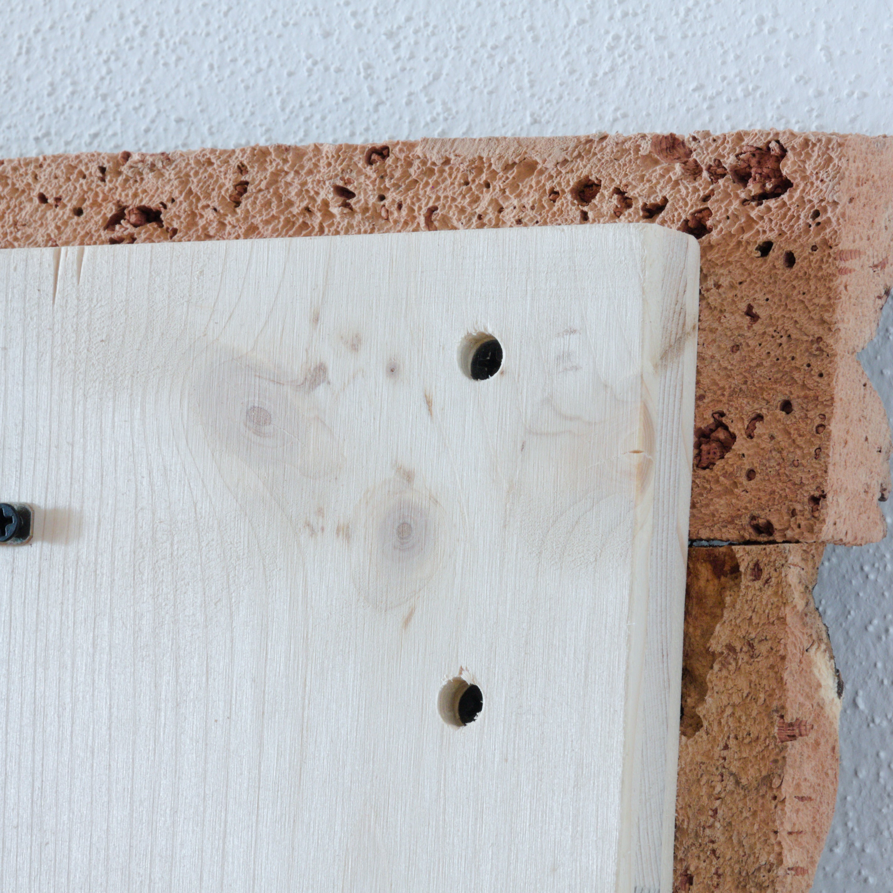 verKORKst Premium Wandspiegel aus Kork * rustikaler Holzspiegel für Toilette, WC, Bad * Vintage Spiegel im Landhausstil * Hängespiegel