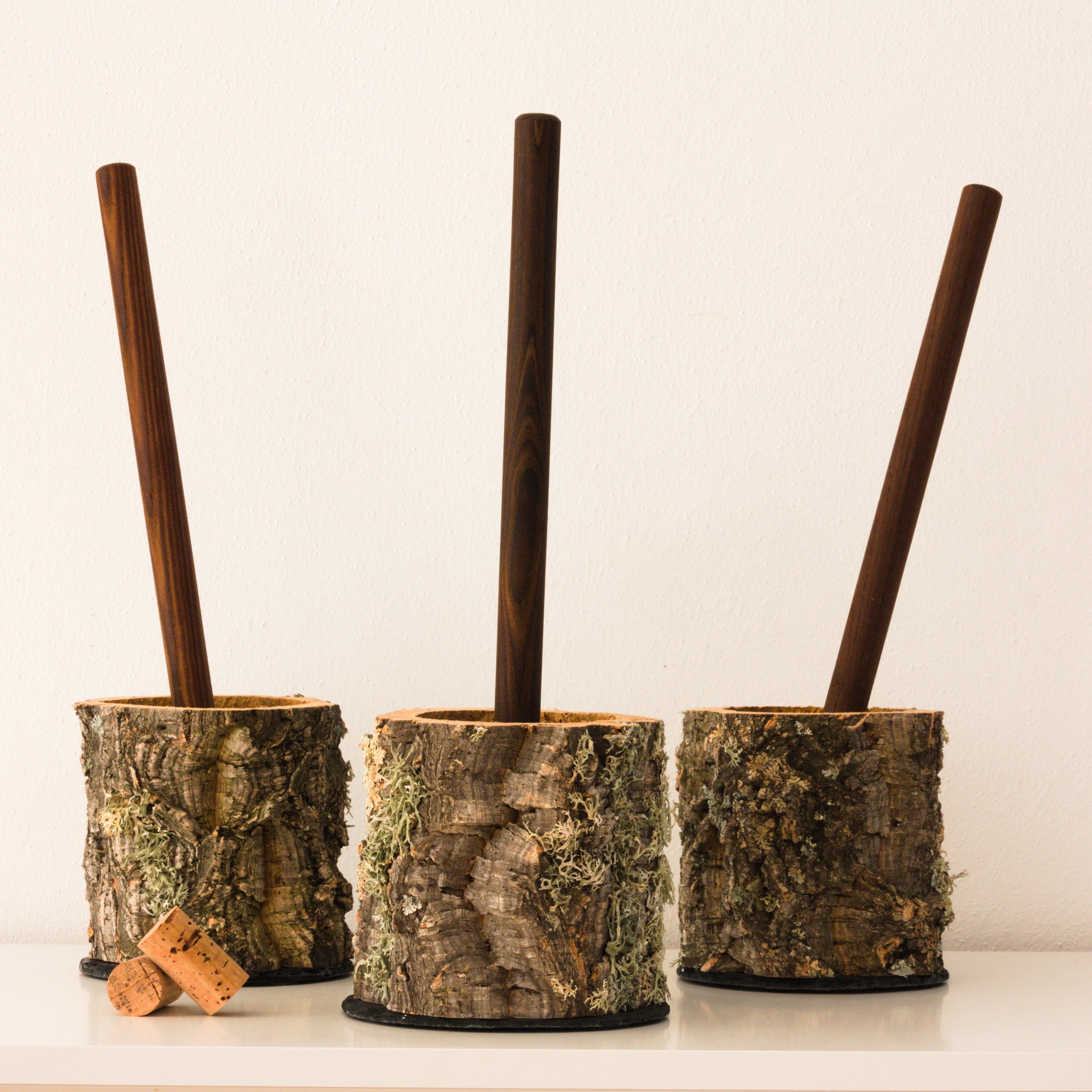 verKORKst Premium Toilettenpapier-Aufbewahrung aus Kork * Vintage WC-Rollen Halter * Klopapierspender 5 Rollen * Badezimmer-Accessoires