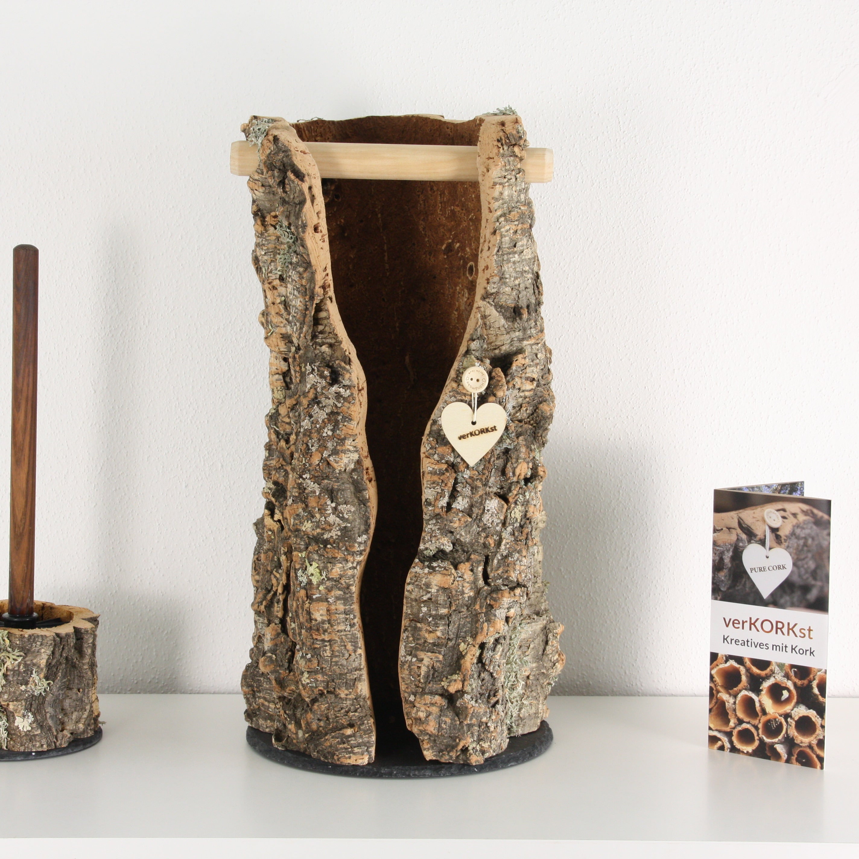 verKORKst Premium Toilettenpapier-Aufbewahrung aus Kork * Vintage WC-Rollen Halter * Klopapierspender 5 Rollen * Badezimmer-Accessoires