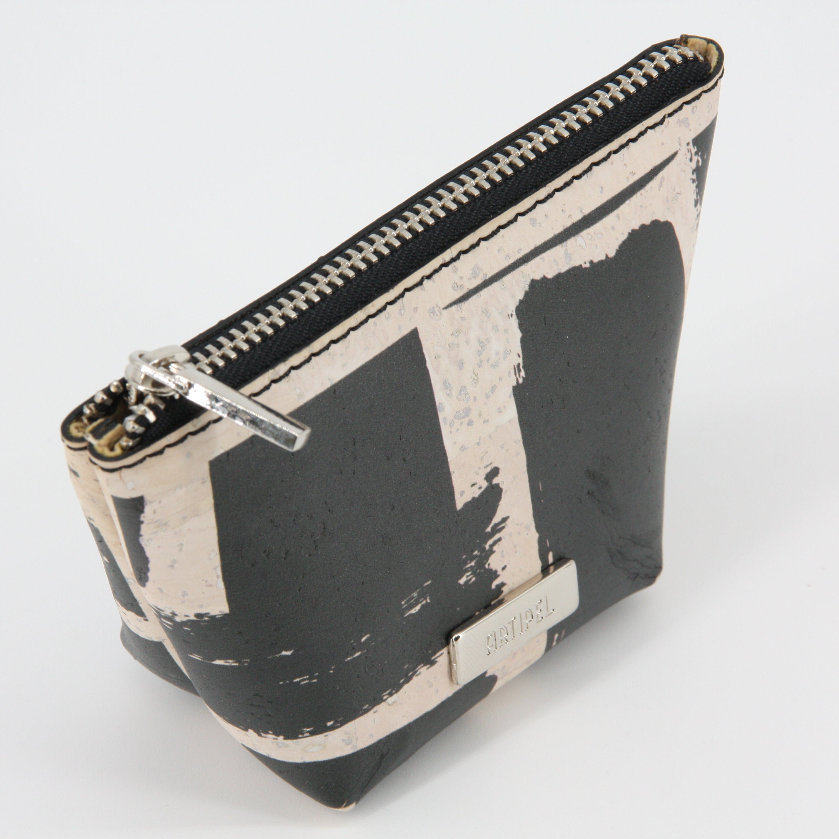 Kork Kulturbeutel * Black & White Edition * Vegan * Popp Kit * abwaschbar * antiseptisch * handmade in Portugal
