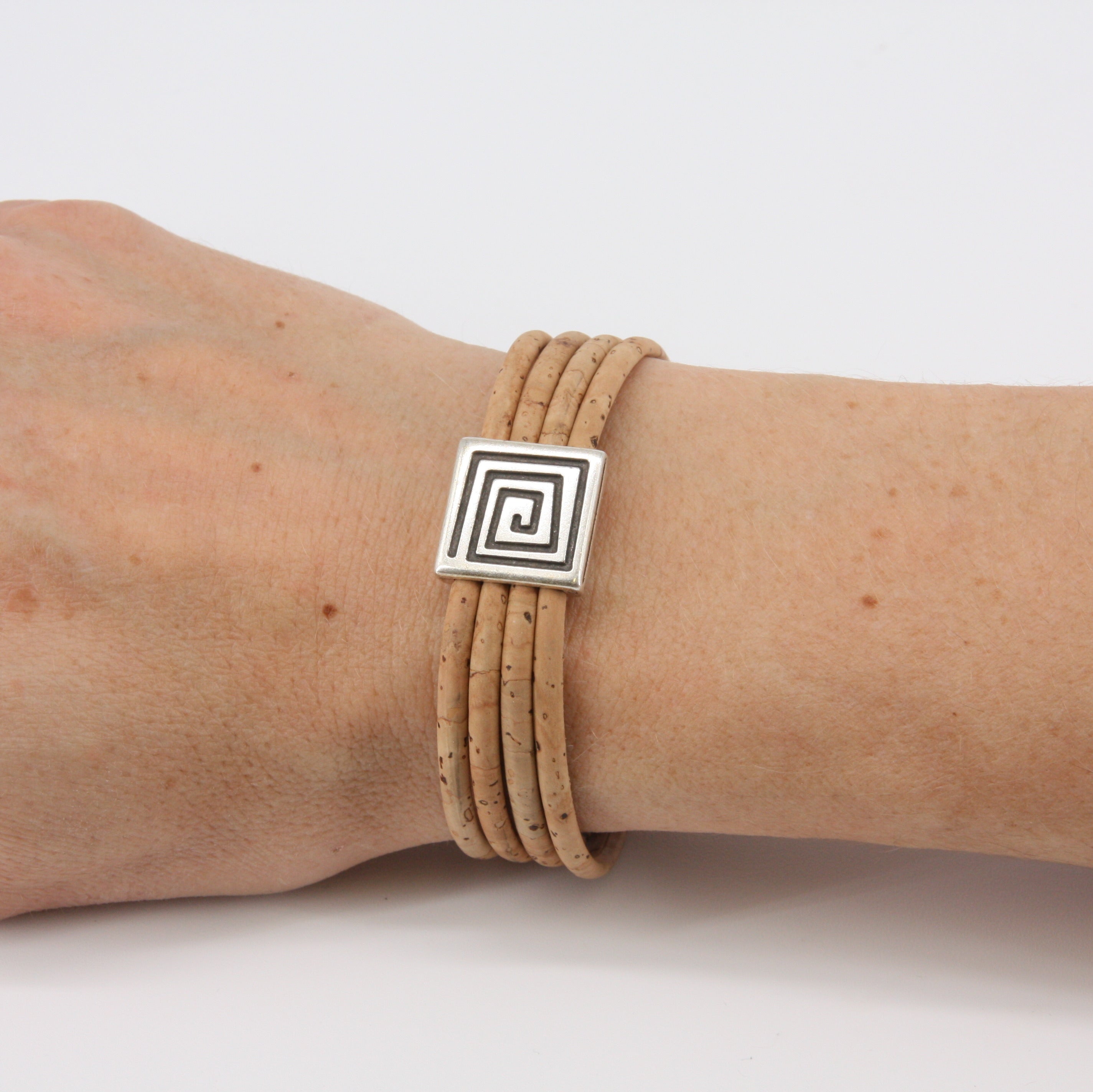 Cork bracelet * handmade in Portugal * extremely sustainable * vegan * nickel and lead free