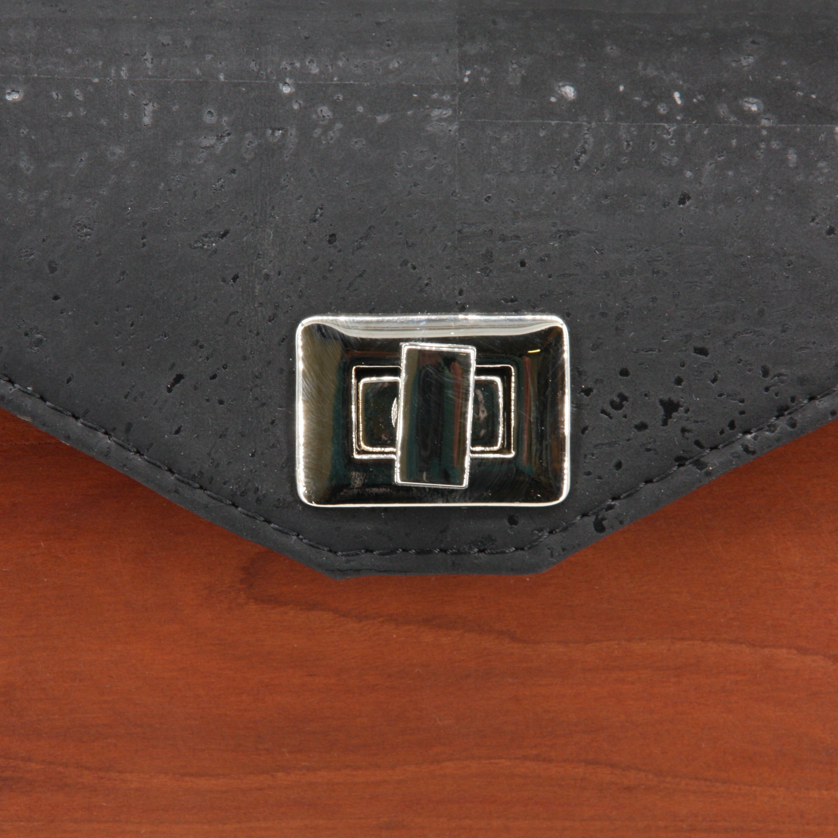 Holz Kork Clutch * Laura * Kork und Pflaumen Holz * weltweit einzigartig * high-end Qualität * Abendtasche für Frauen * handmade in Südtirol