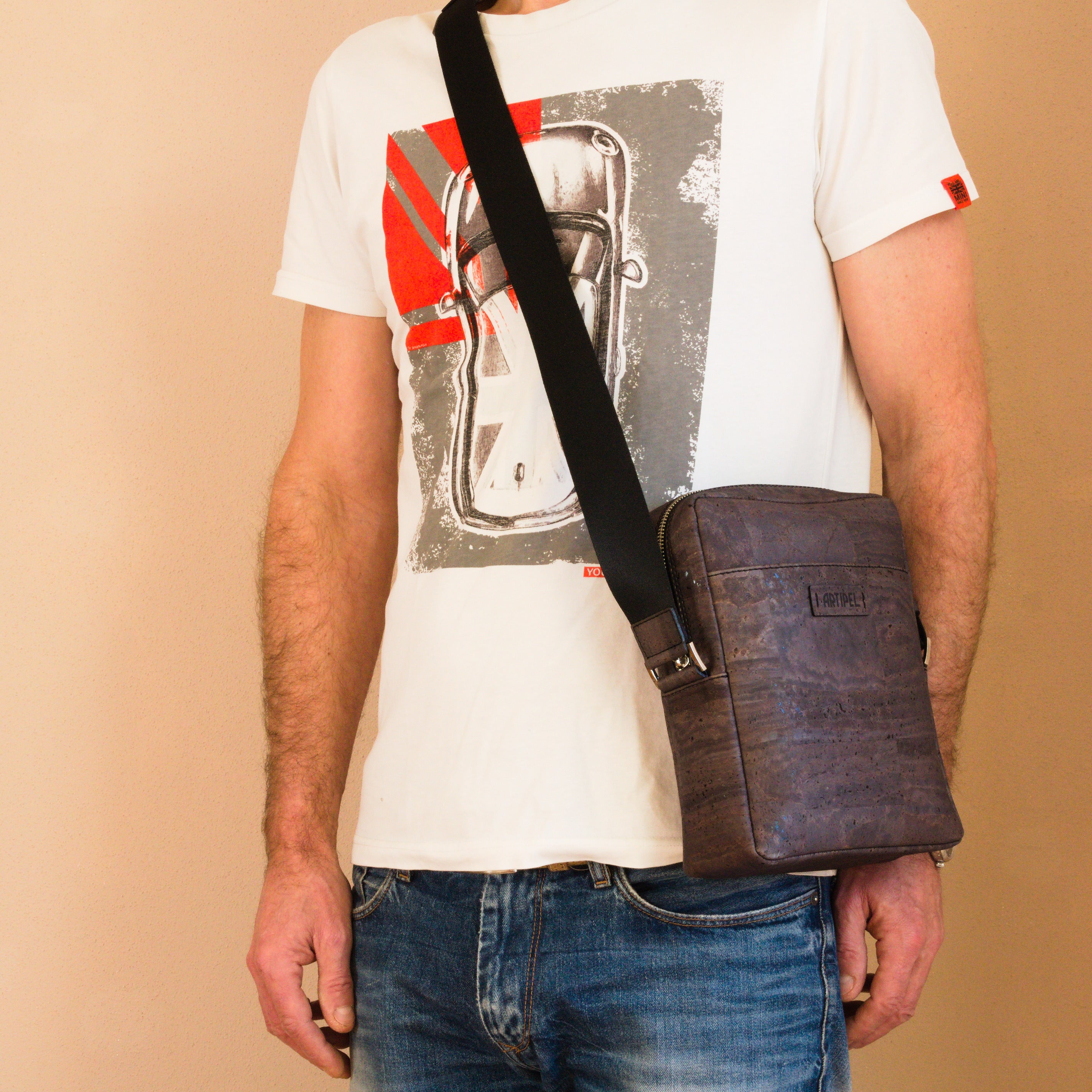 Cork briefcase * vegan * laptop bag for men * washable * antiseptic * handmade in Portugal