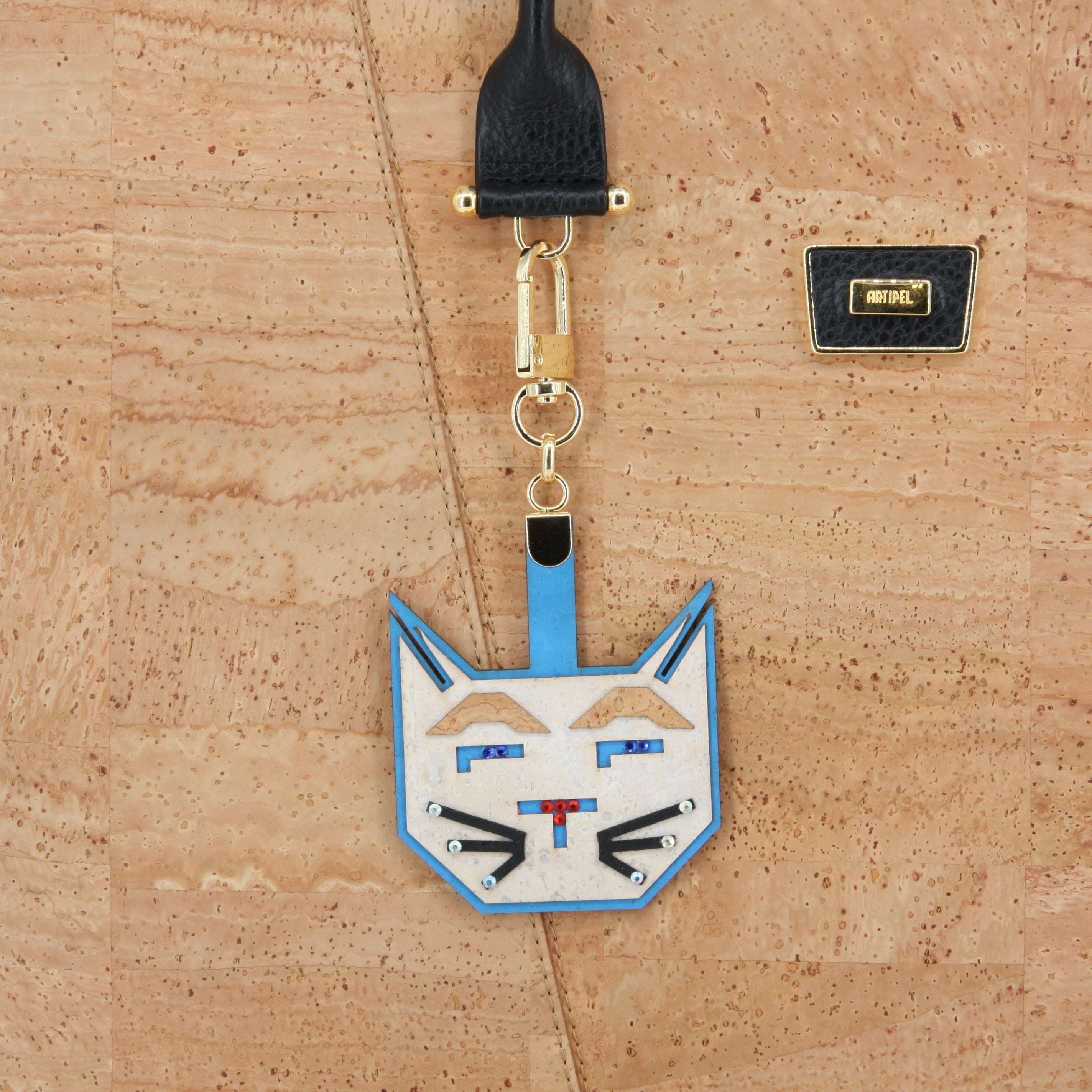 Cork keychain * fun figures * pendant for bags * gift for women * handmade in Portugal * brand Artipel