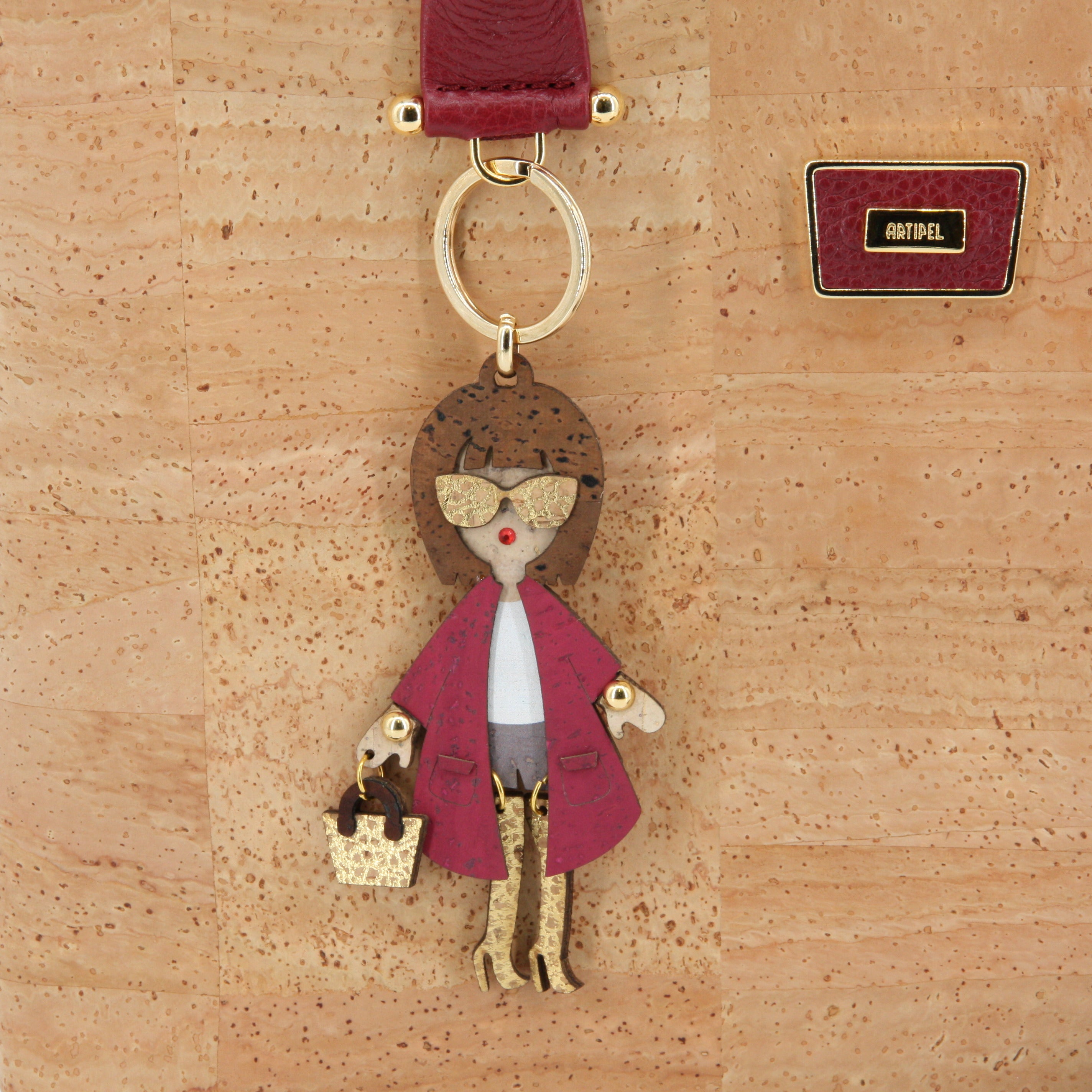Kork Schlüsselanhänger * Anhänger für Taschen * peppige Figur * Taschenanhänger * Geschenk für Frauen * handmade in Portugal * Marke Artipel