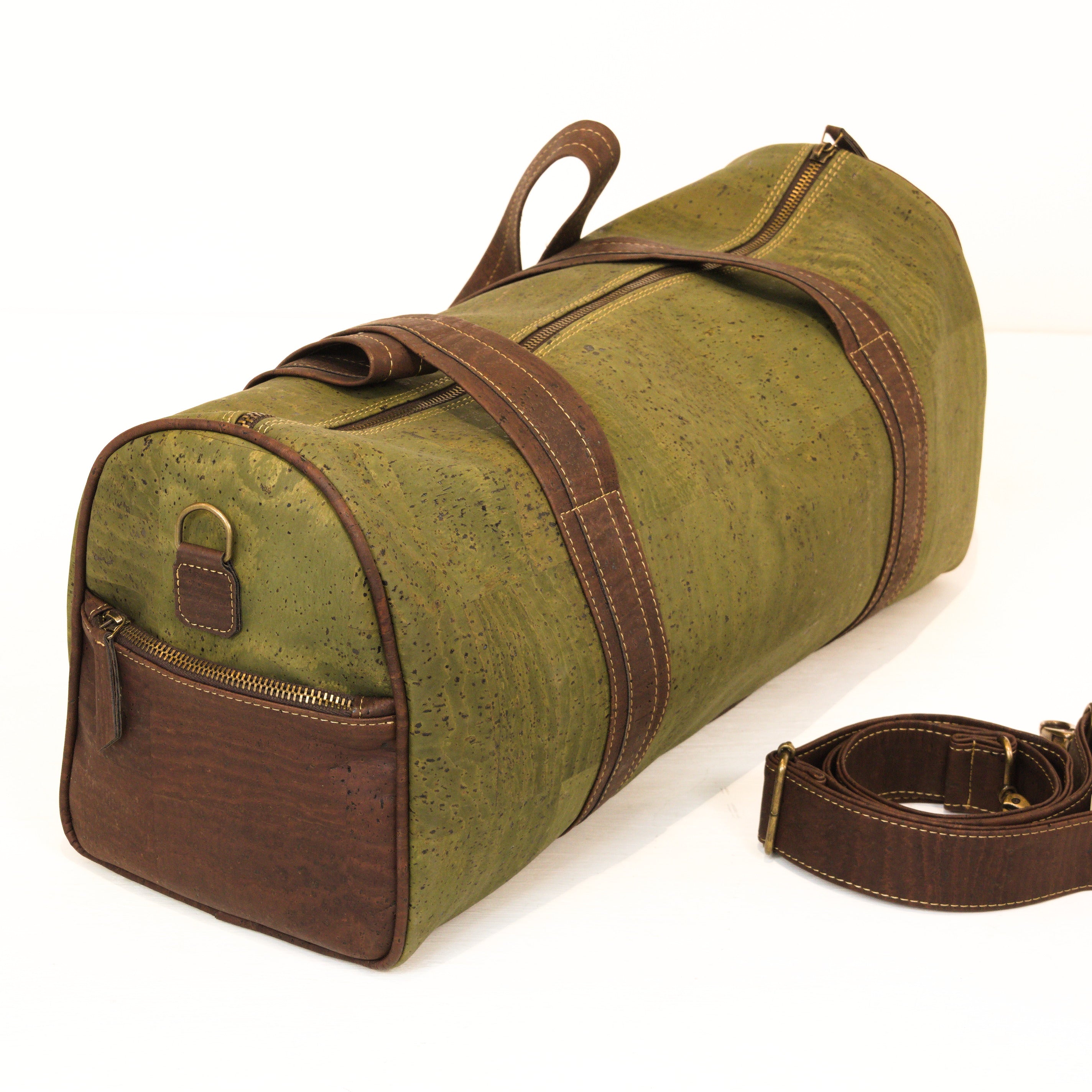 Sporttaschen aus Kork - sehr leicht und abwaschbar