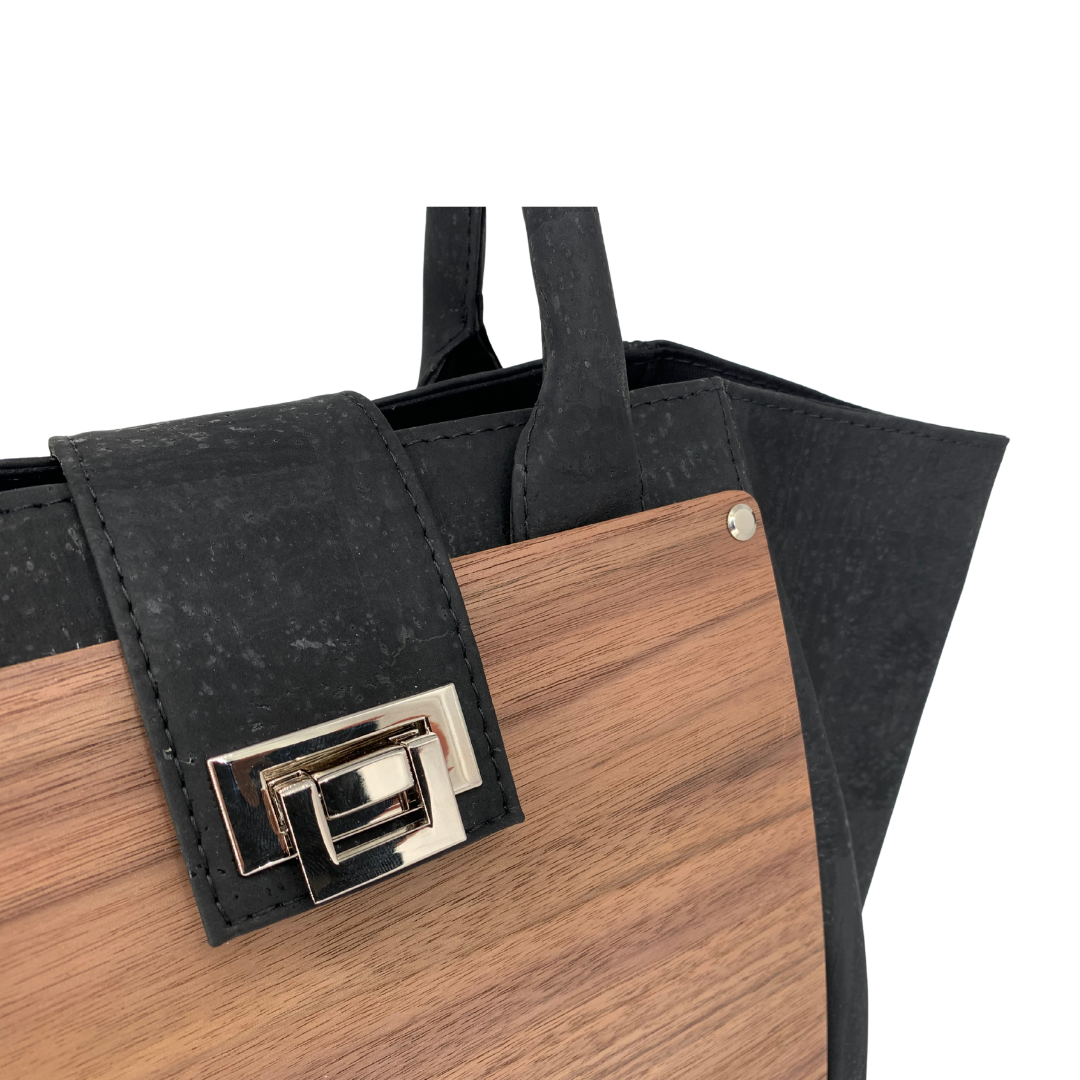 Weltneuheit - Taschen aus Kork und Holz