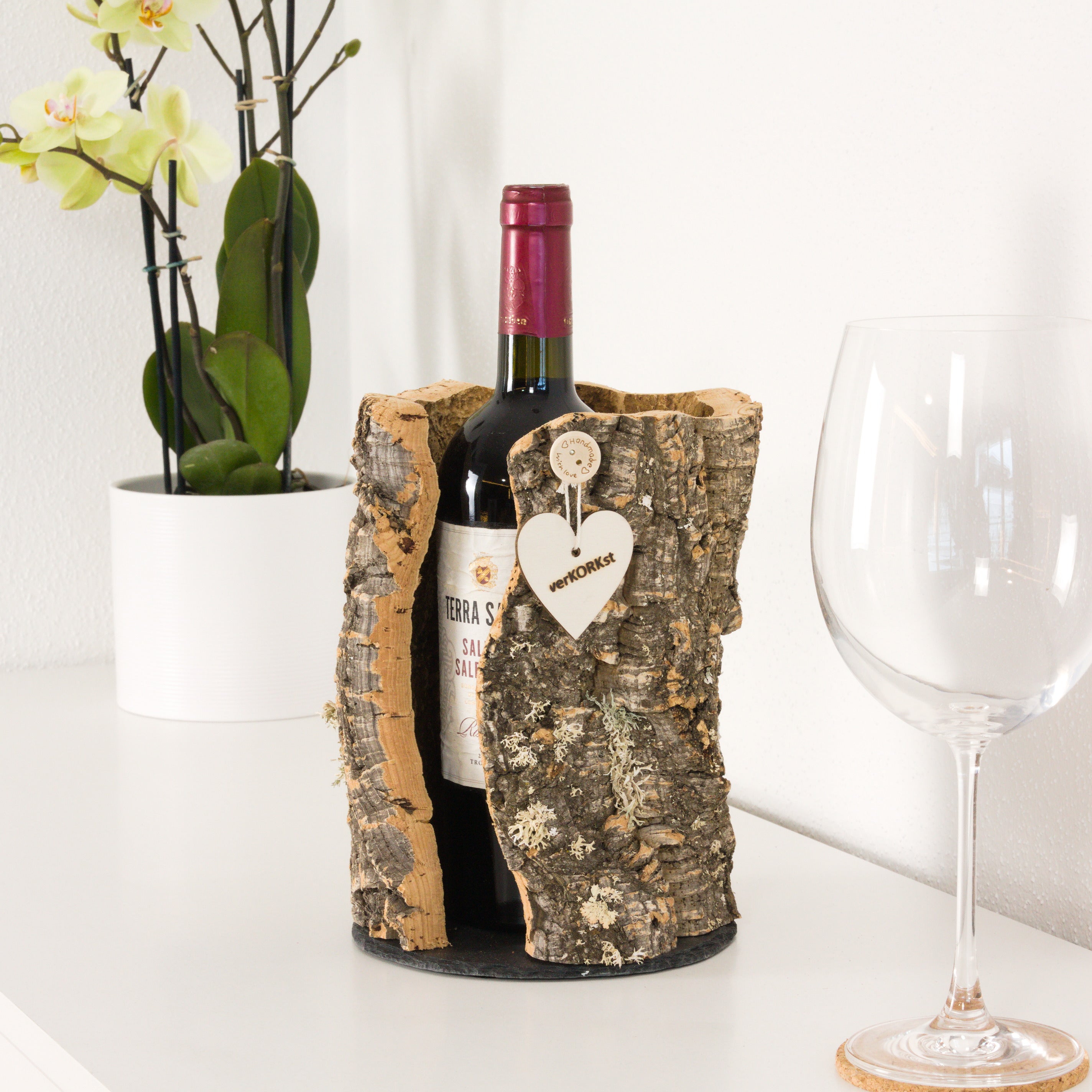 verKORKst premium wine stand made of cork * presentation of wine bottles * serving of wine * decoration of wine * lantern