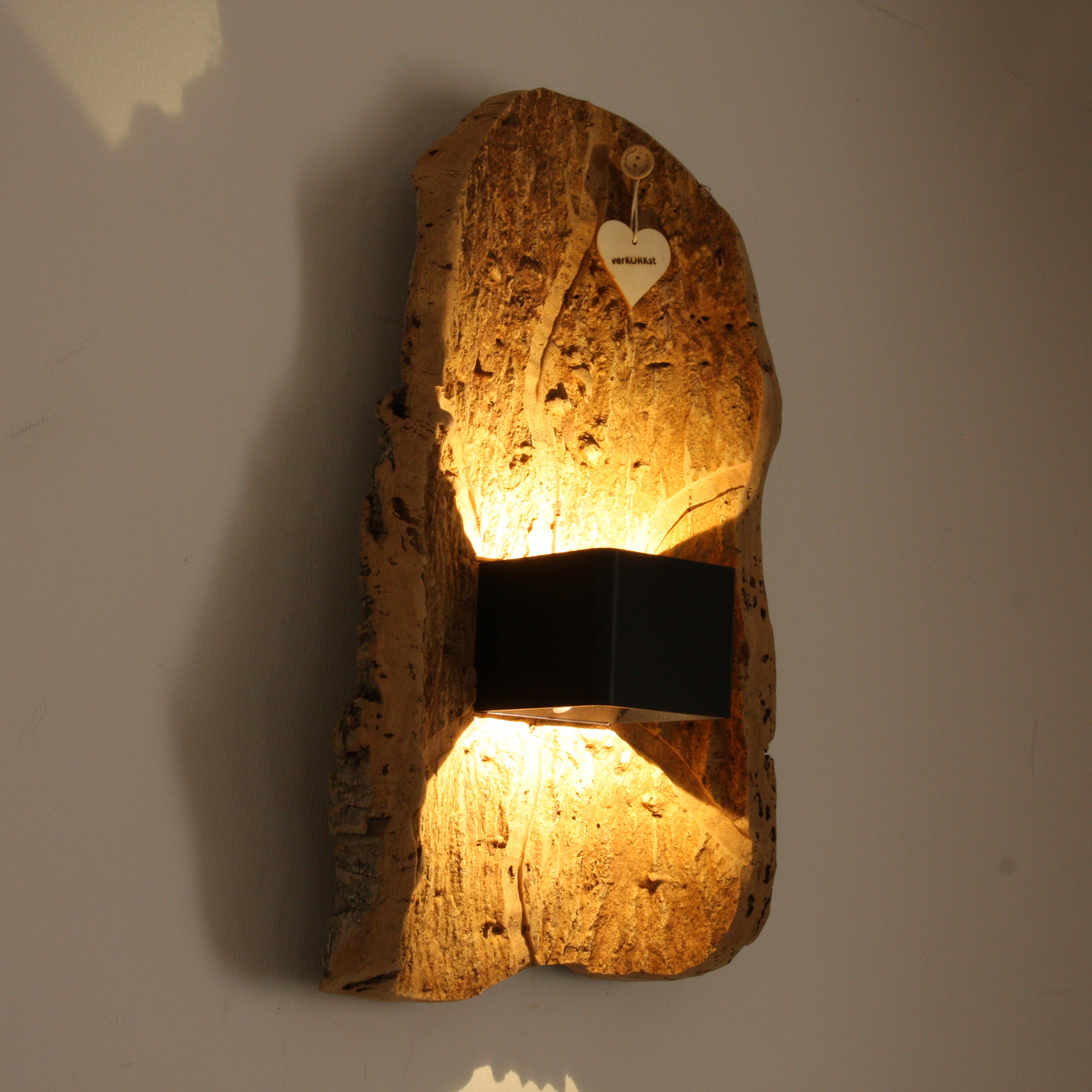 verKORKst premium wireless wall lamp made of cork bark * rechargeable battery * motion sensor * exclusive vintage wall lamp in country style