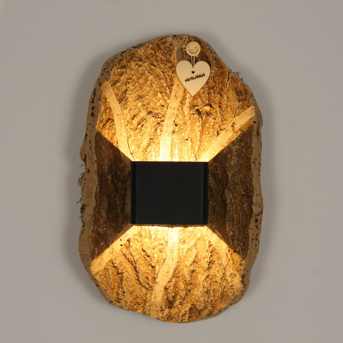 verKORKst Premium Wandlampe kabellos aus Korkrinde * Akku aufladbar * Bewegungssensor * Exklusive Vintage Wandleuchte im Landhausstil * handmade in Germany