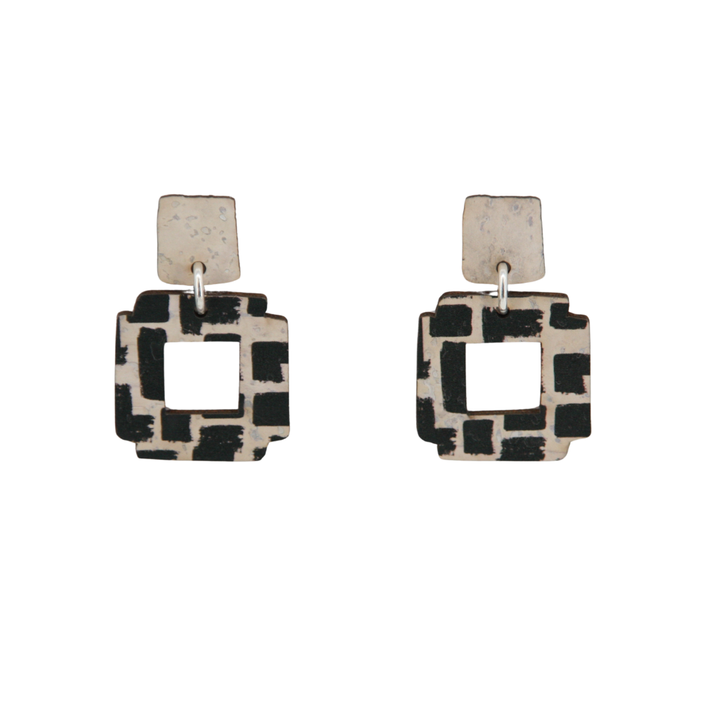 Ohrringe aus Kork * Motiv black and white * 3 Designs * handmade in Portugal * extrem nachhaltig * vegan * nickel- u. bleifrei