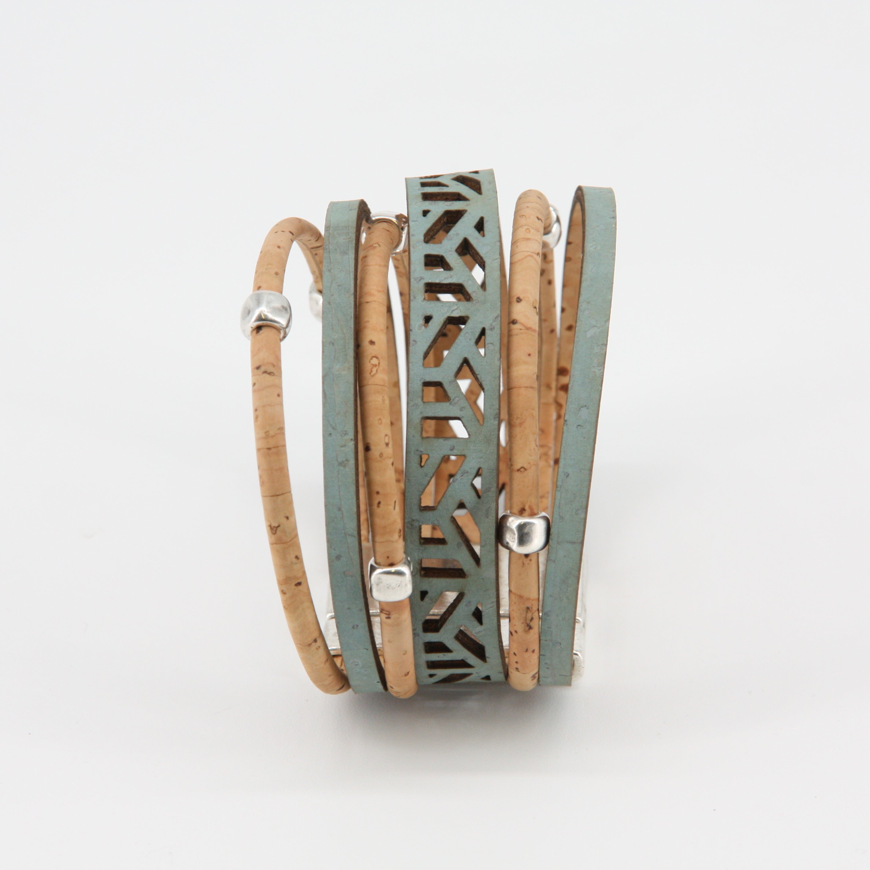 Cork bracelet * Large natural heart motif * handmade in Portugal * extremely sustainable * vegan * nickel and lead free