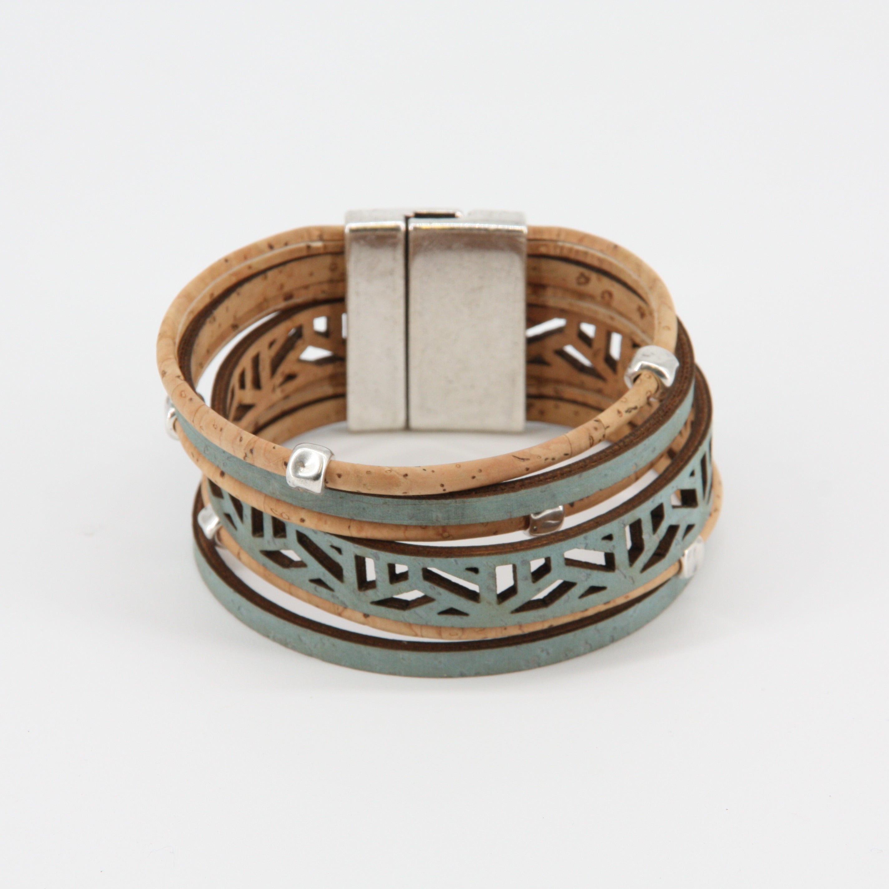 Cork bracelet * Large natural heart motif * handmade in Portugal * extremely sustainable * vegan * nickel and lead free