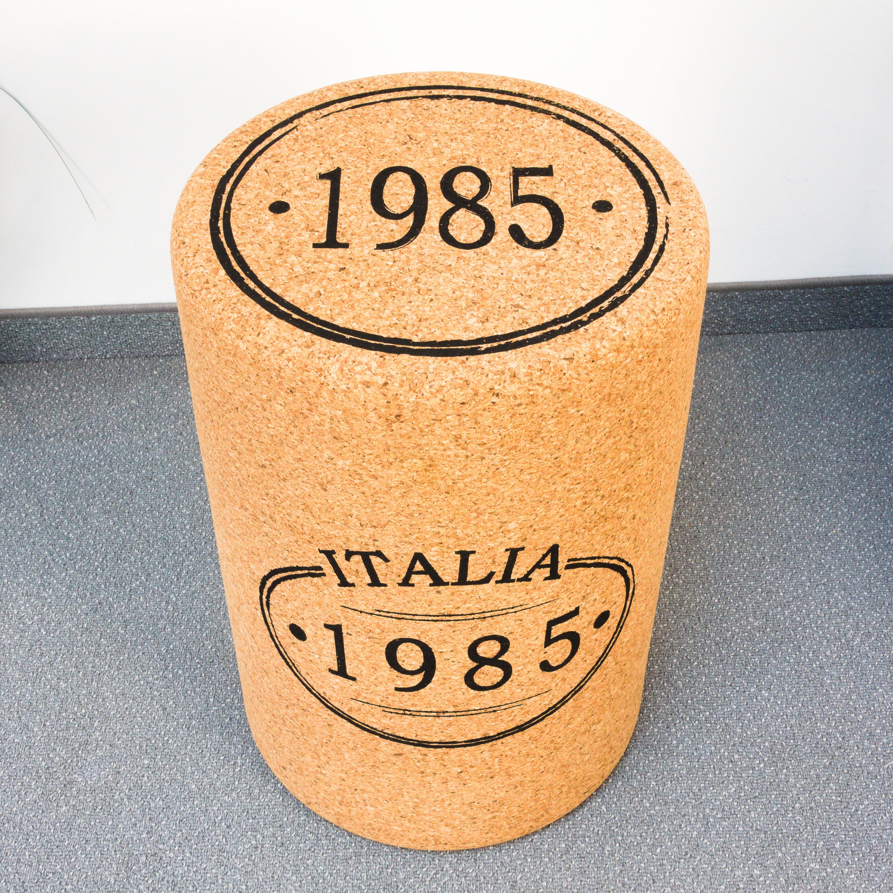 VERKORKst premium champagne bar stool made of cork and metal * Muselet design * Vintage side table * vegan * Made in Portugal