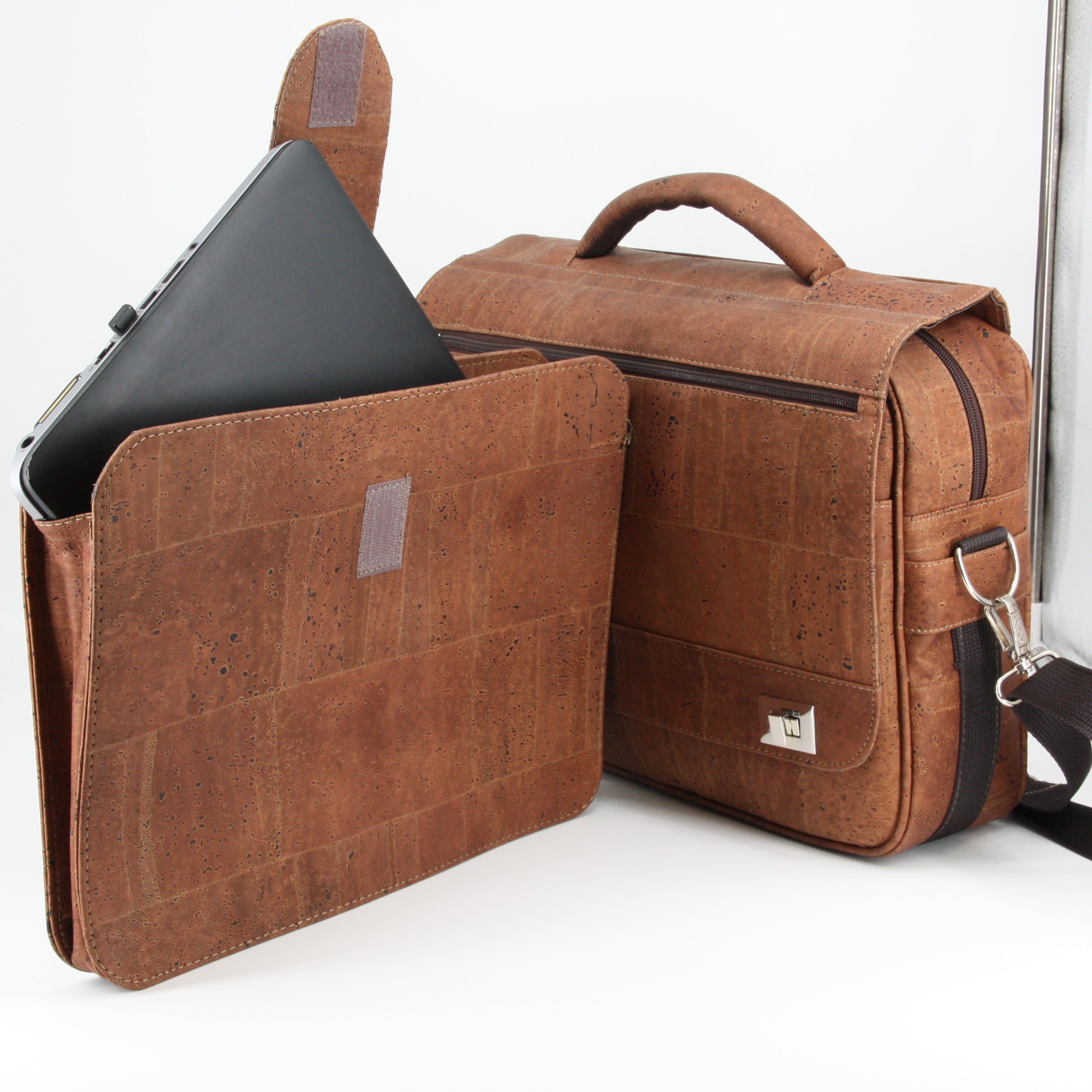 Cork briefcase * vegan * laptop bag for men * washable * antiseptic * handmade in Portugal