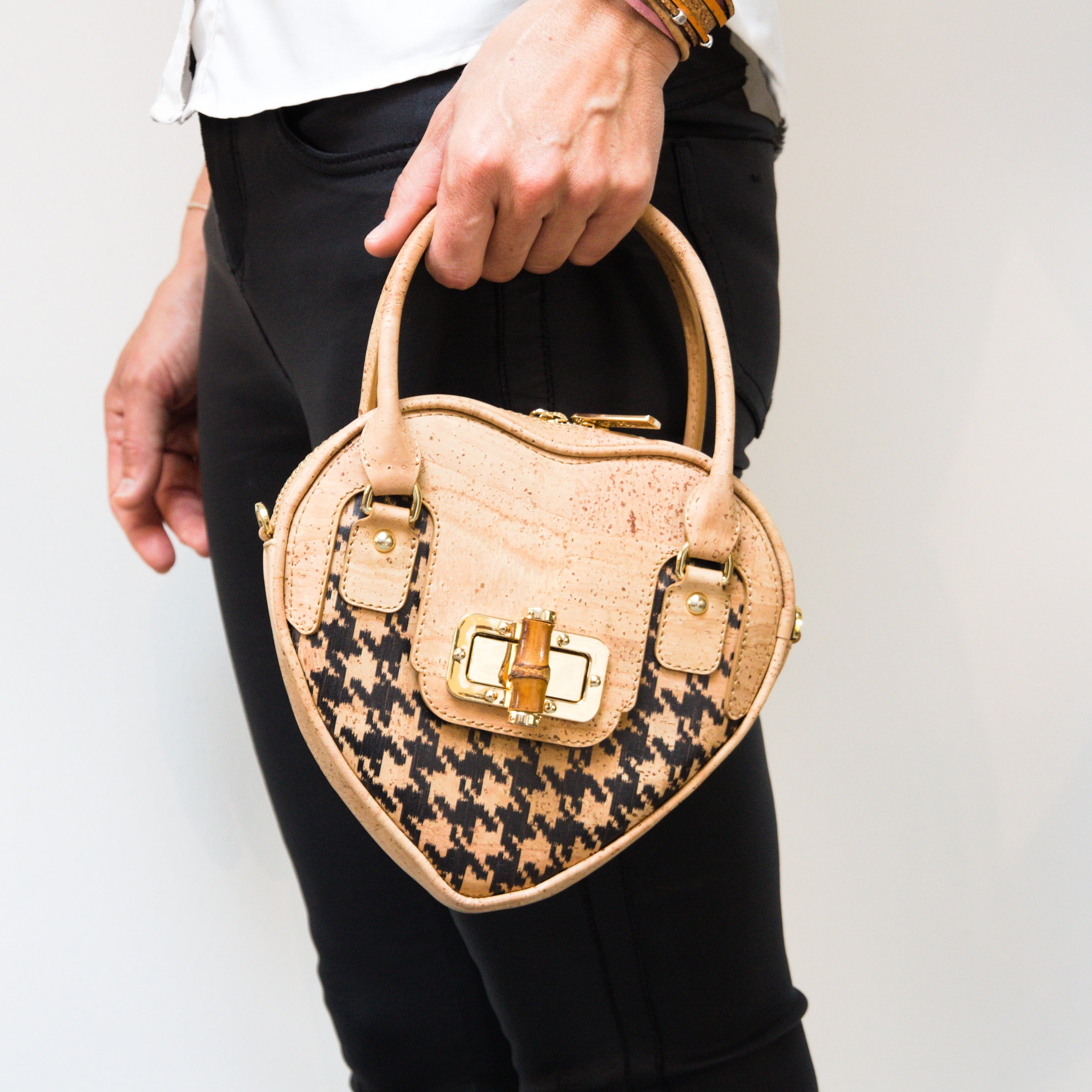 Cork handbag * in 2 colors * vegan * shoulder bag for women * crossbody * shopper * handmade in Portugal