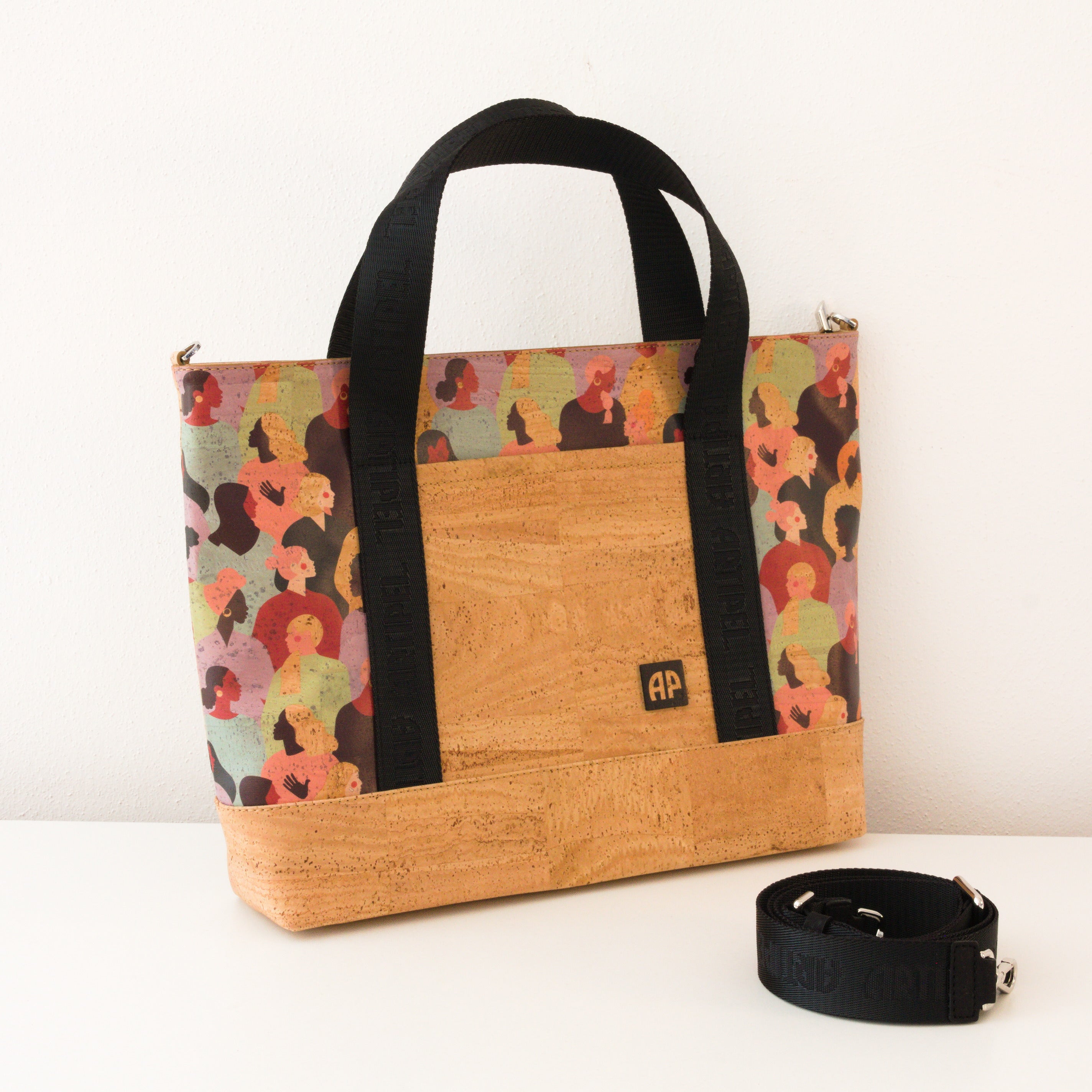 Cork handbag * in 2 sizes and 2 designs * vegan * shoulder bag for women * crossbody * shopper * handmade in Portugal