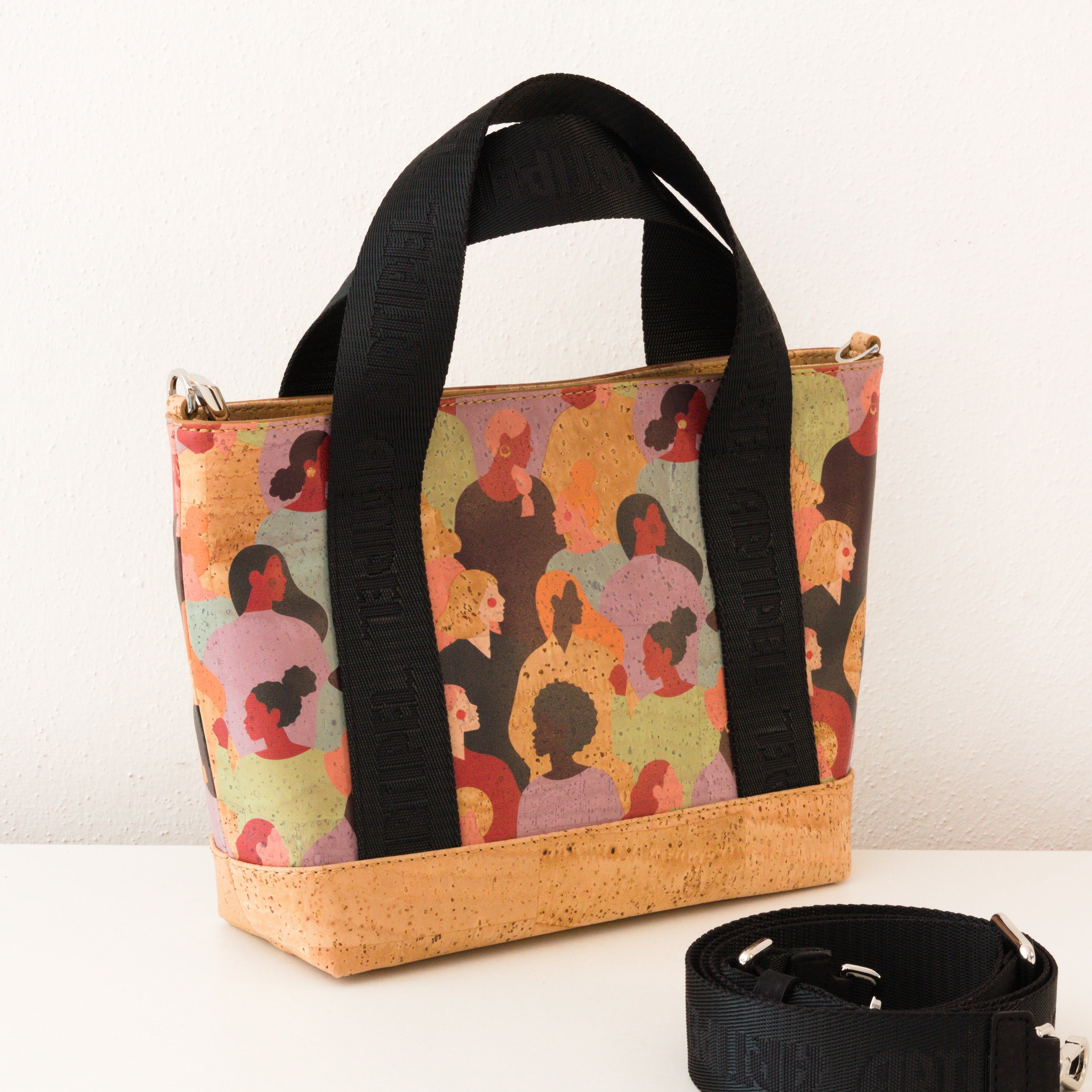 Cork handbag * in 2 sizes and 2 designs * vegan * shoulder bag for women * crossbody * shopper * handmade in Portugal