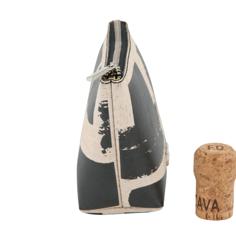 Cork wash bag * vegan * pop kit for men * washable * antiseptic * handmade in Portugal