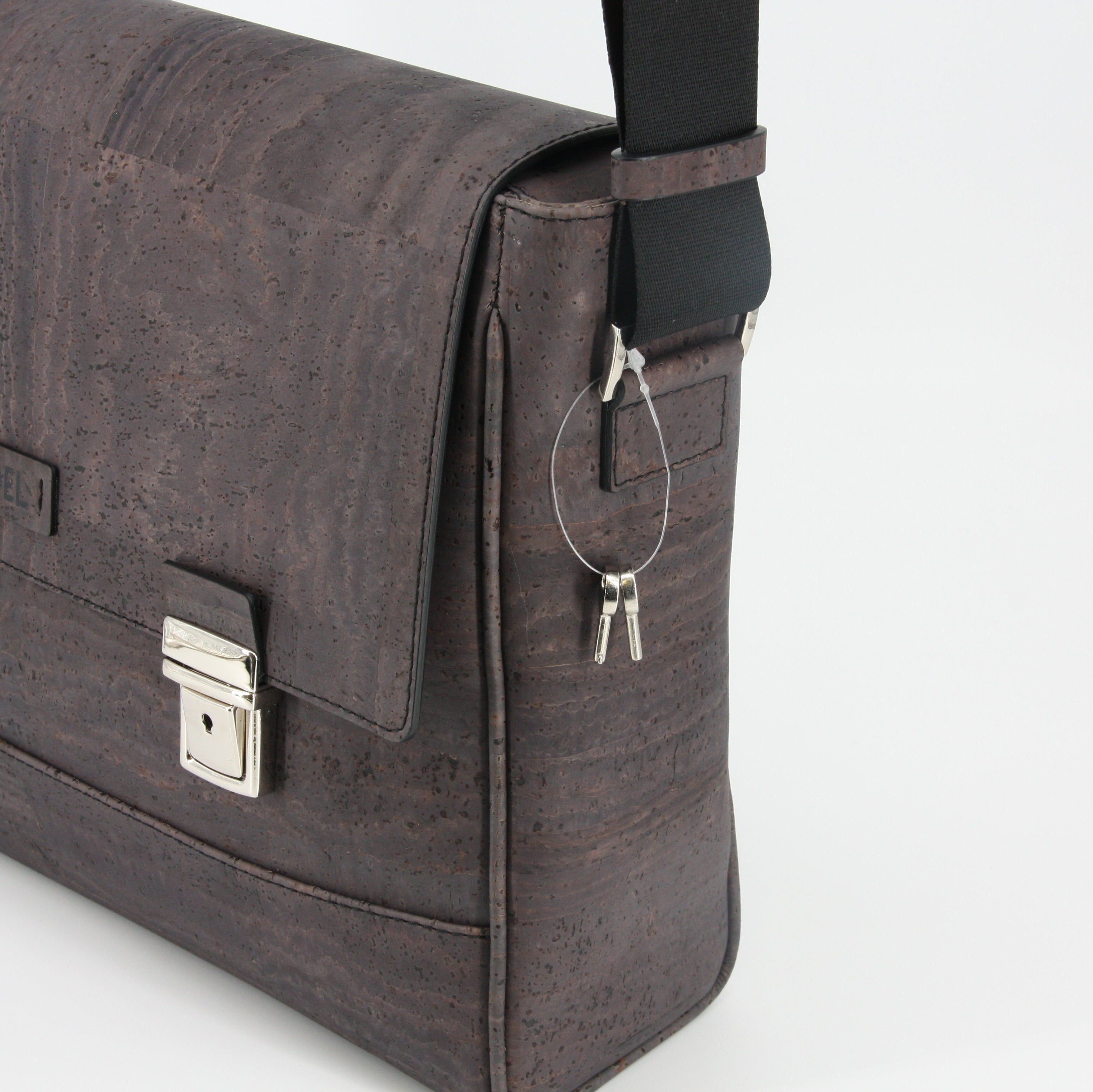 Cork briefcase * vegan * laptop bag for men * washable * antiseptic * handmade in Portugal